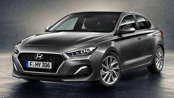 hyundai_i30_Fastback_020
