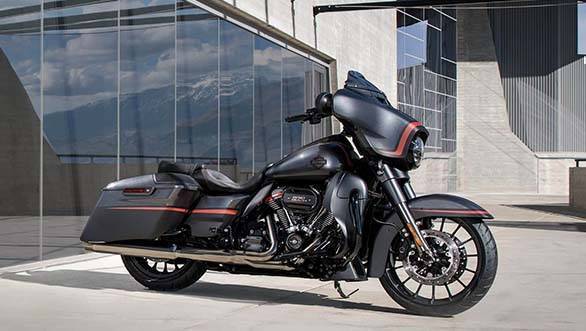 Harley-Davidson reveals all-new, lighter, Milwaukee 8-powered 2018