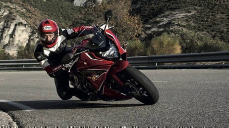 2018 Honda CBR650F action cornering