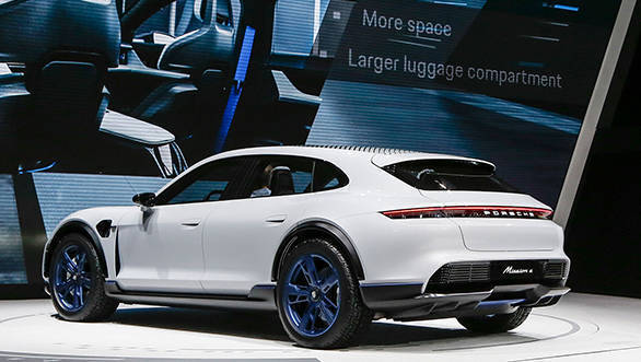 Geneva Motor Show 2018: 2019 Porsche Mission E Cross Turismo revealed