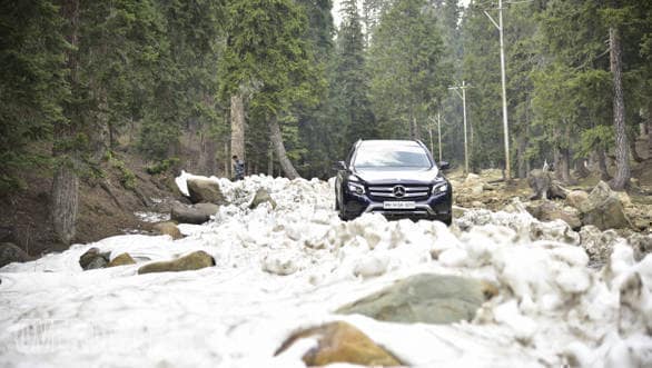 Special feature: 2018 Mercedes-Benz OVERDRIVE Winter Drive