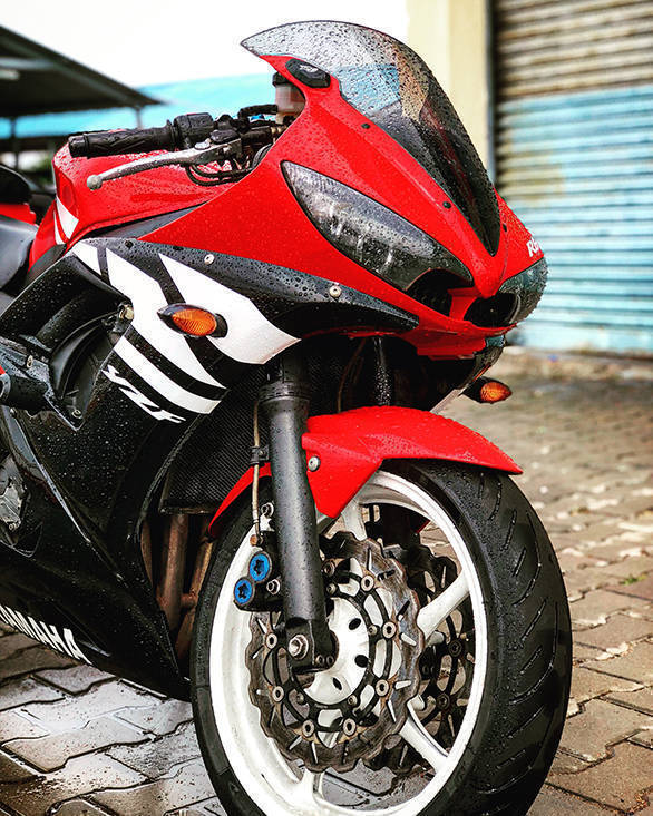 Shumi's 2004 Yamaha YZF-R6, Feraci