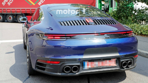 Next generation Porsche 911 spotted testing on the Autobahn, possible reveal in October