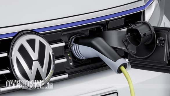 Simple tech: Living with electric vehicles