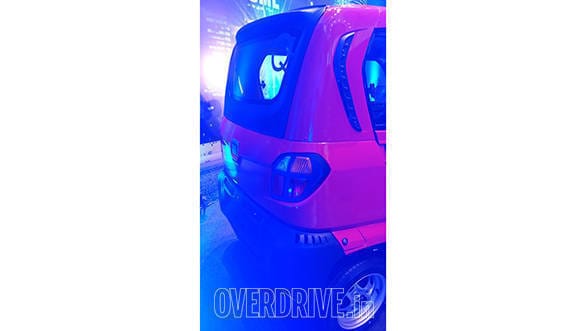 Image gallery: Bajaj Qute quadricycle Maharashtra launch