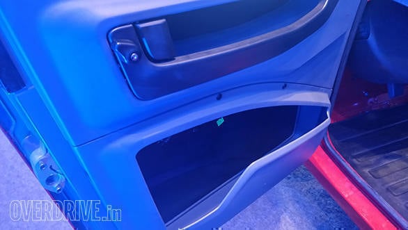 Image gallery: Bajaj Qute quadricycle Maharashtra launch