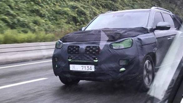 Mahindra Alturas G4 (SsangYong Rexton G4) facelift spotted on test - India launch expected 2020