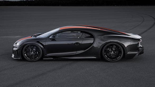 Bugatti Chiron becomes the first hypercar to cross 300mph barrier