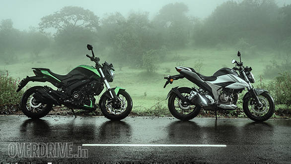 Comparison test: Suzuki Gixxer 250 vs Bajaj Dominar 400