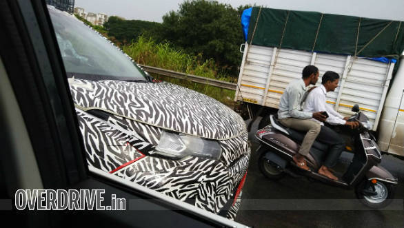 2020 Tata Nexon facelift SUV spied in camouflage again