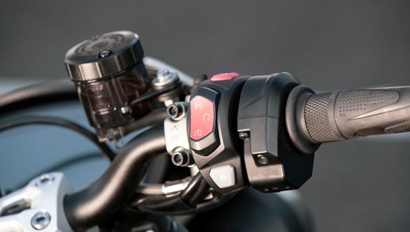 Image Gallery: 2020 Triumph Street Triple RS