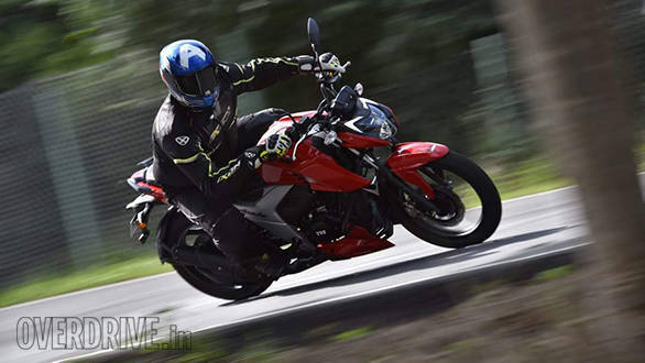 TVS Apache RTR 160 4V BSVI (12)