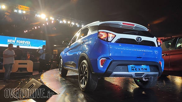 Tata Nexon Facelift launched in India for Rs 6.95 lakh