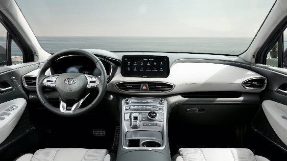 Hyundai unveils 2020 Santa Fe for international markets, on new hybrid-ready platform