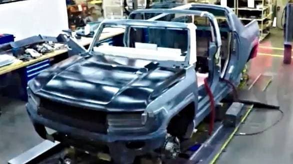 GMC drops teaser for Hummer EV with over 1,000PS and removable roof panels