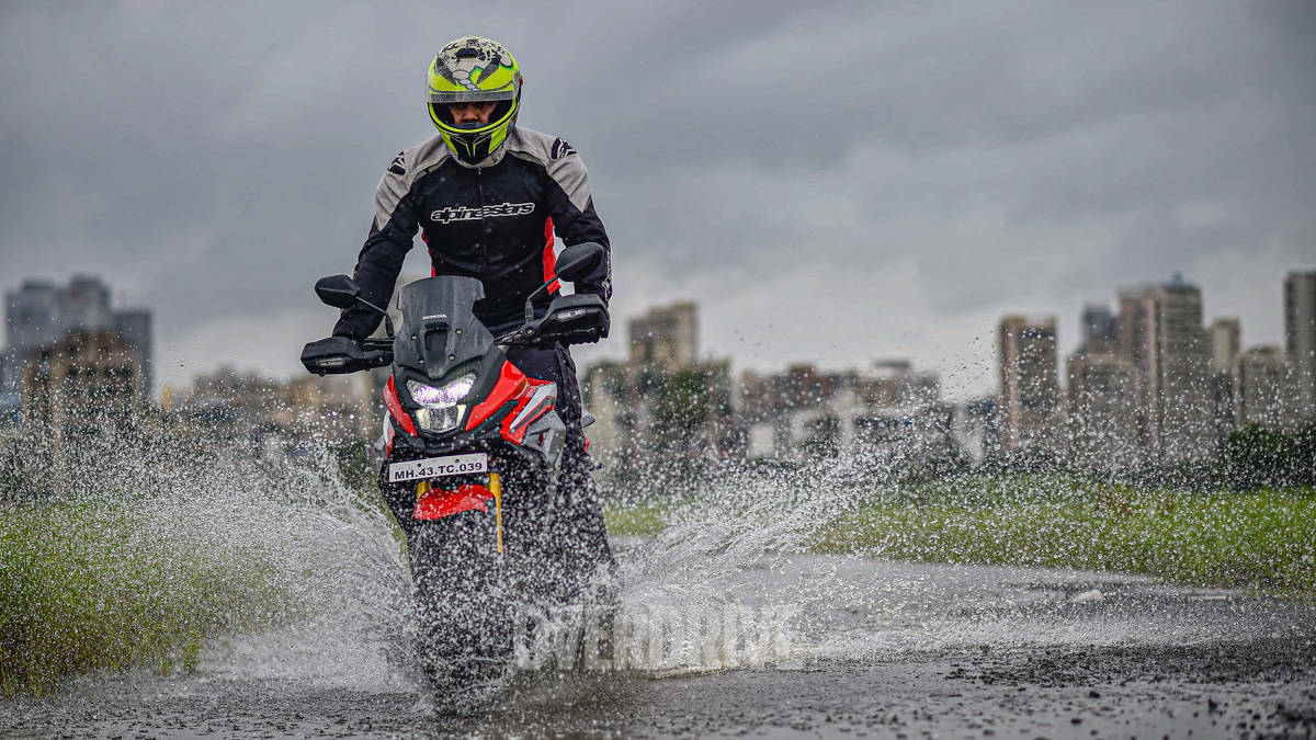 Honda CB200X first ride review - Overdrive