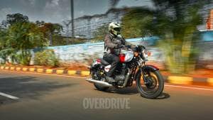 QJ Motor SRC 500 first ride review: Modern-Classic Retrovision