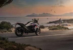 BMW R 1300 RS unveiled globally