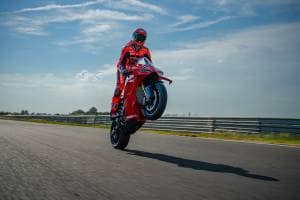 2026 Ducati Panigale V4 R breaks cover 2026 Ducati Panigale V4 R breaks cover