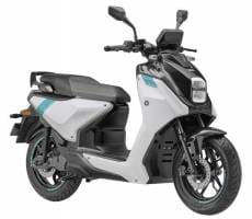 Yamaha EC-06 Electric Scooter breaks cover
